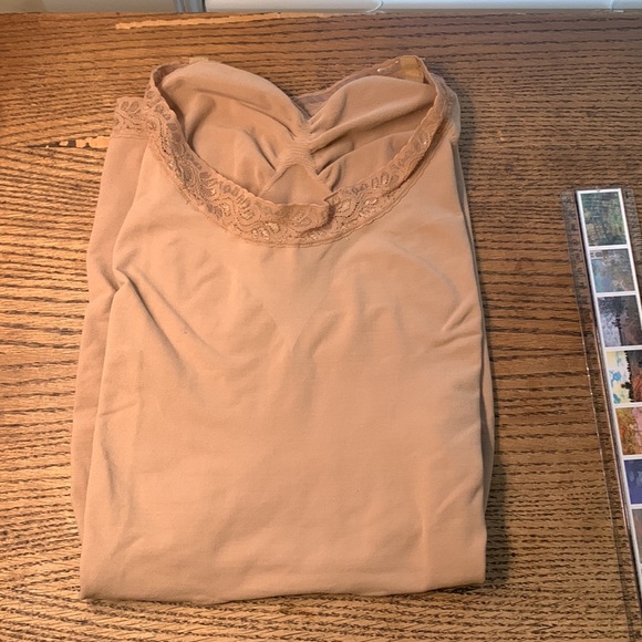 Body Wrap Shapeware Size Medium - Picture 5 of 6